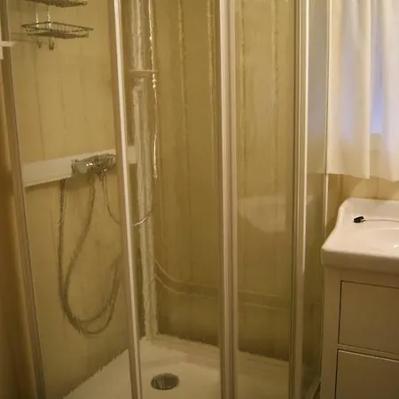 Hytteutleige Lodge *